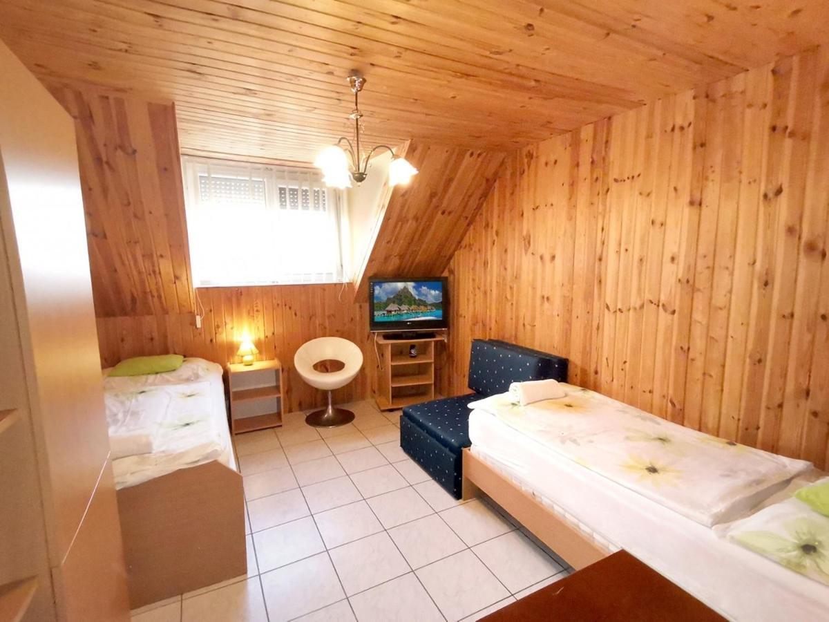 Patko Fogado Bed and Breakfast Hajdúszoboszló Eksteriør billede